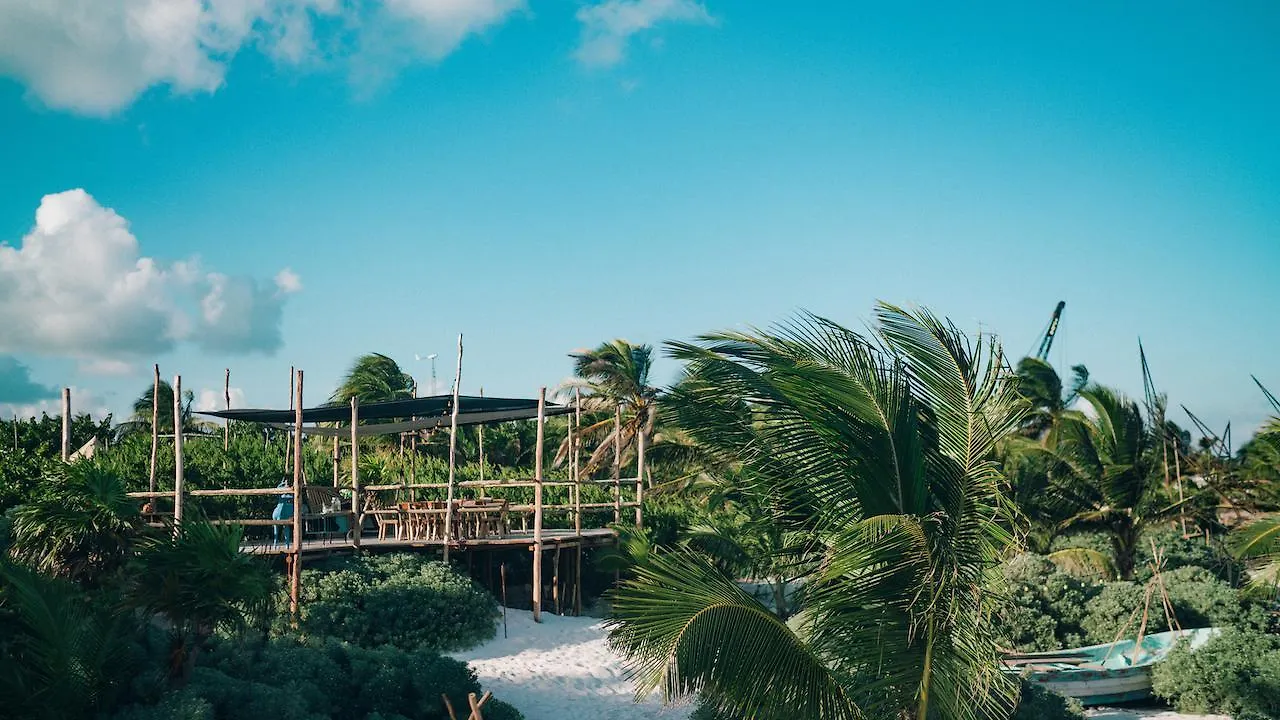 Maxa Camp Villa Tulum